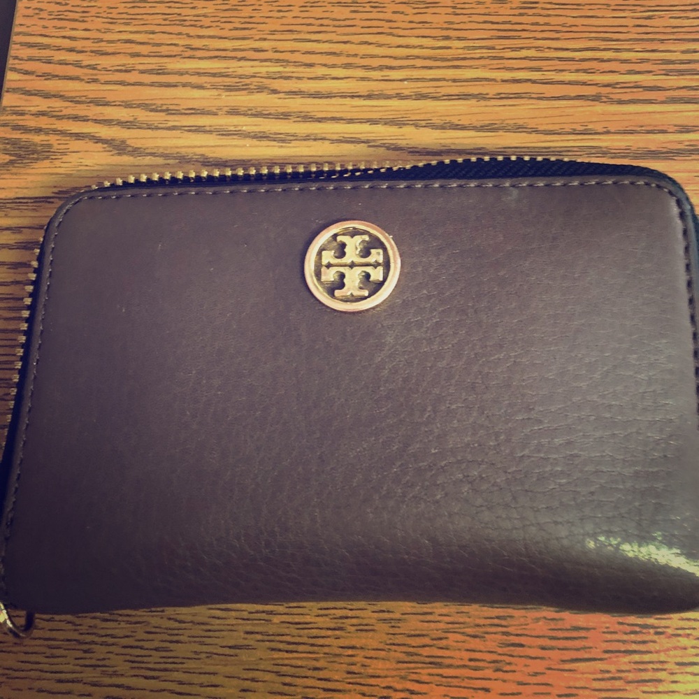 Authentic used* Tory Burch wallet